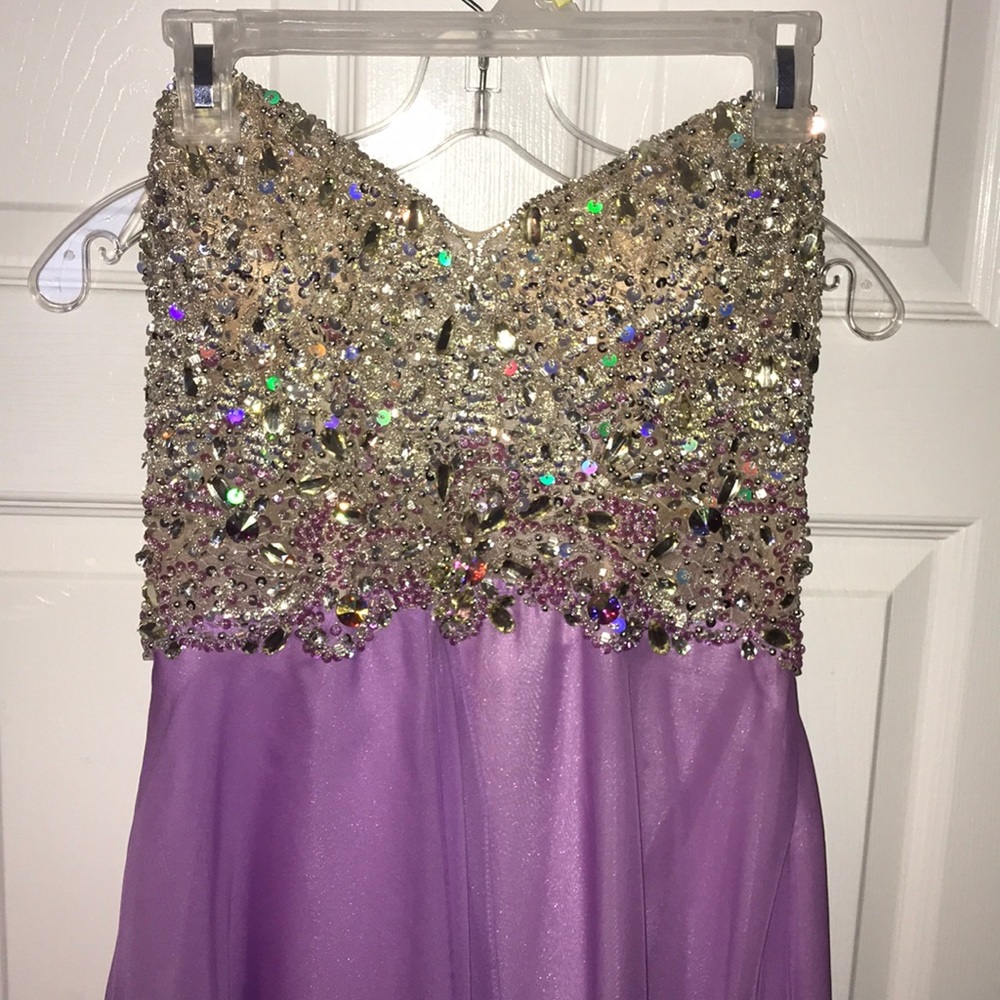 Beautiful lilac formal/prom dress size 10